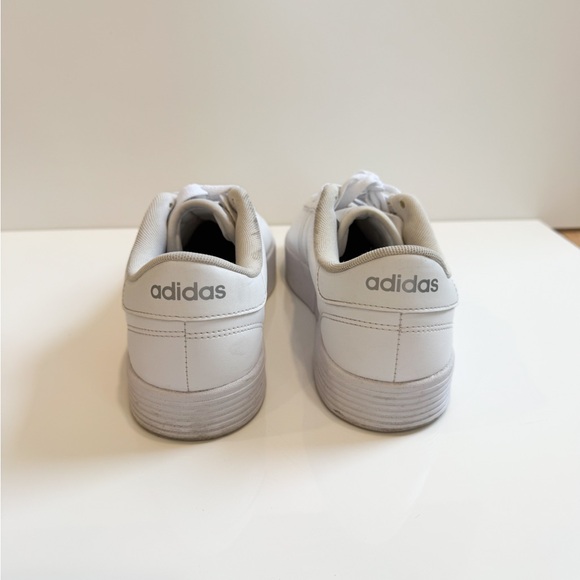 Adidas White Leather Sneakers Womens 8.5 - Picture 6 of 8